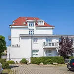 Haus Am Park 08 * Ostseebad Kühlungsborn