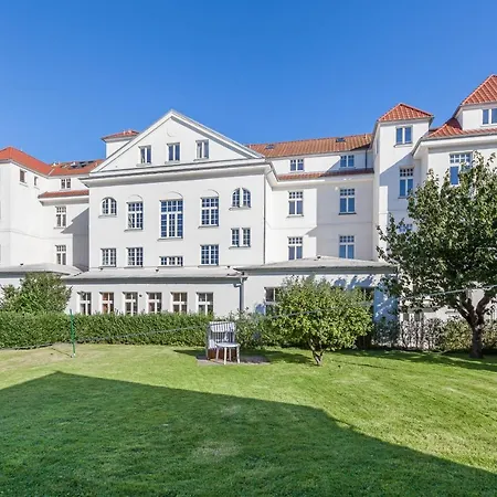 Haus Am Park 08 Apartamento *